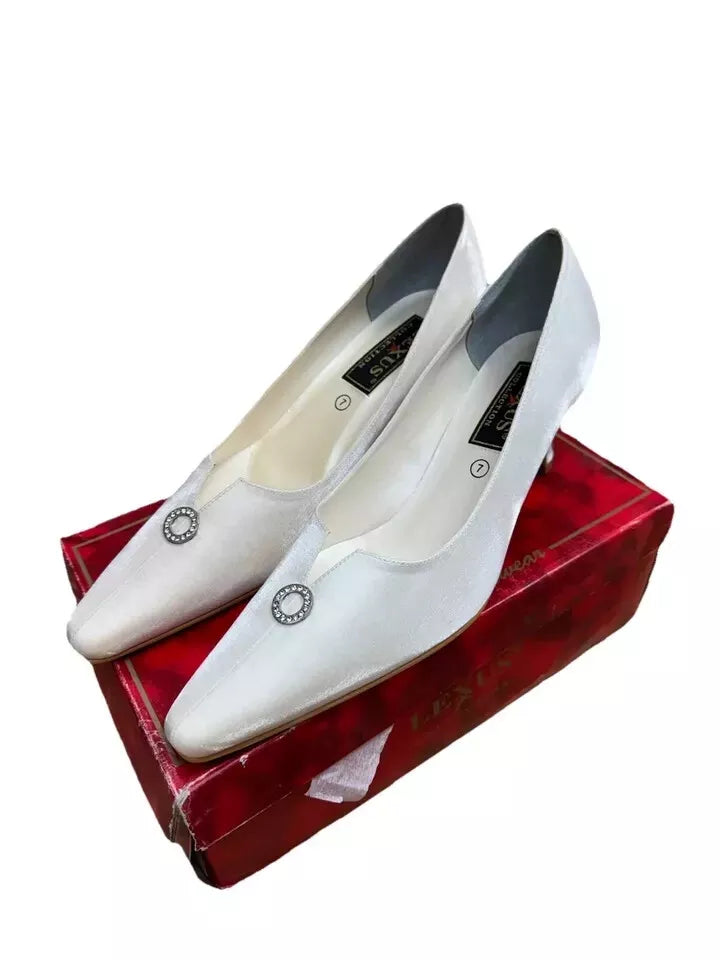 Lexus Collection Vegas Bridal Off White Satin Slip On Court Shoes Ex display Ivory Size 7