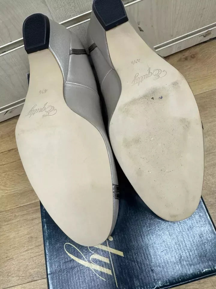 Wide Fitting Shoes