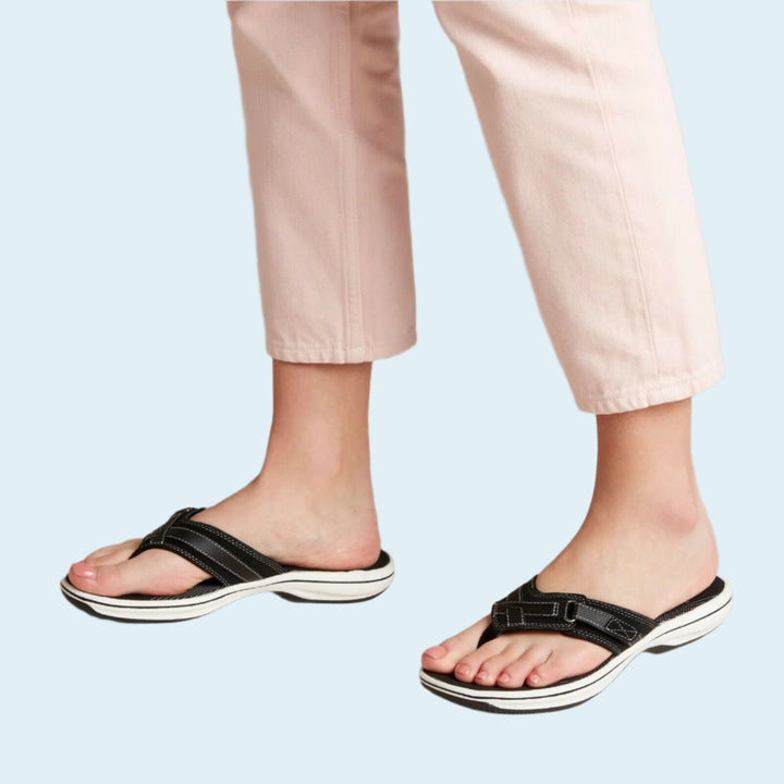 Clarks Brinkley Sea Womens Adjustable Toe Post Flip Flop Sandals Black
