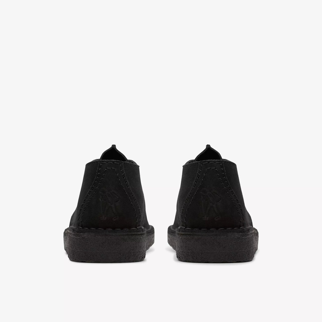 Clarks Originals Bank Robbers Desert Trek Suede Boots With Crepe Soles Black
