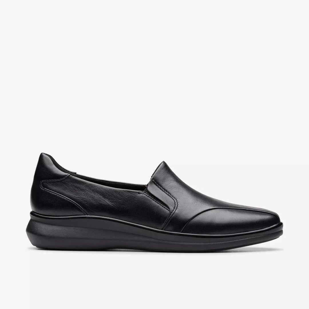 Clarks Artisan Lynell Edge Ladies Standard D Fitting Black Leather Comfort Walking Shoes