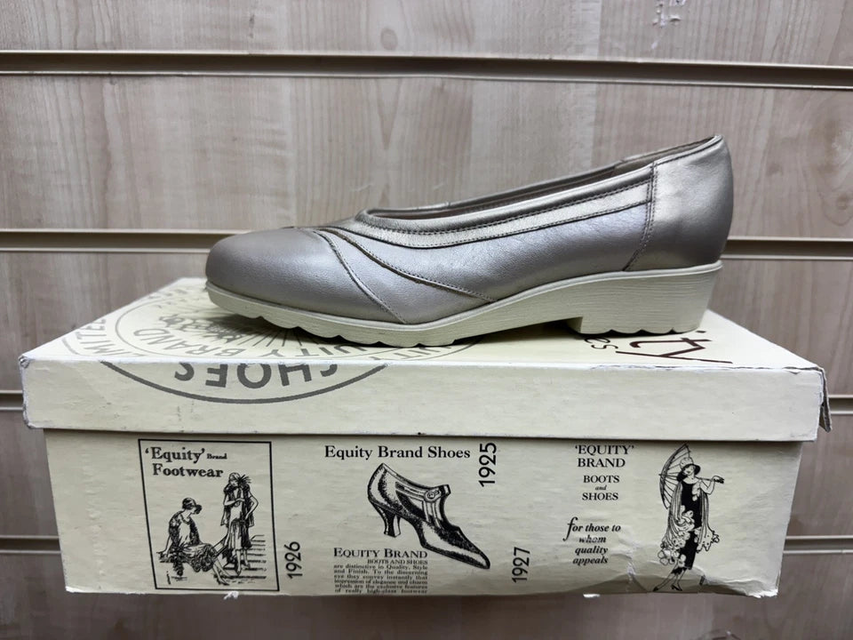 Equity Blenheim Womens EE EXTRA WIDE FIT Beige Leather Flat Pumps Slip On Shoes