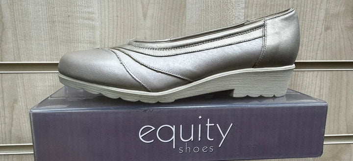 Equity Blenheim Womens EE EXTRA WIDE FIT Beige Leather Flat Pumps Slip On Shoes