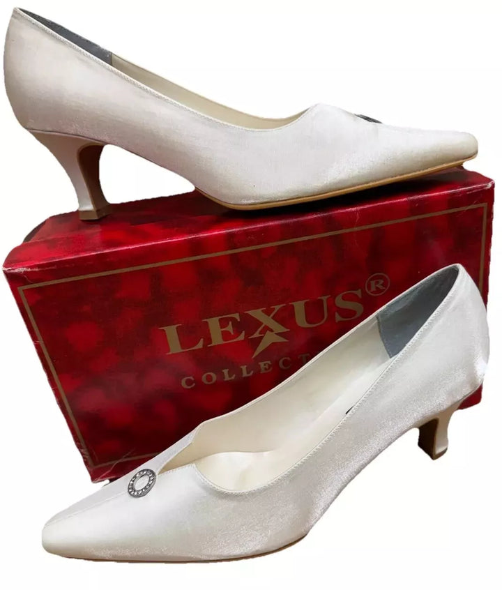 Lexus Collection Vegas Bridal Off White Satin Slip On Court Shoes Ex display Ivory Size 8