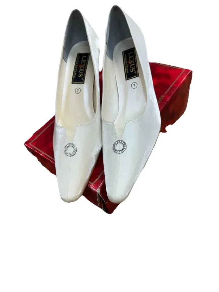 Lexus Collection Vegas Bridal Off White Satin Slip On Court Shoes Ex display Ivory Size 8
