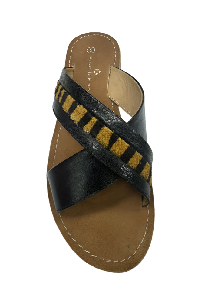 Maison De Nimes Anthena Ideal Ladies Leather Crossover Leather Lined Mule Slippers Black