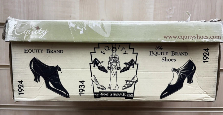 Equity Monica Ladies WIDE E FIT Classc Black Snake Leather Mid Heel Court Shoes Vintage Style (Copy)