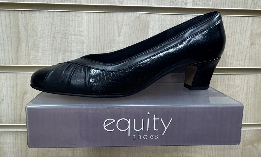 Equity Monica Ladies WIDE E FIT Classc Black Snake Leather Mid Heel Court Shoes Vintage Style (Copy)